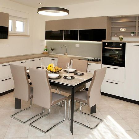 Apartment Nikoleto Zadar Ngoại thất bức ảnh