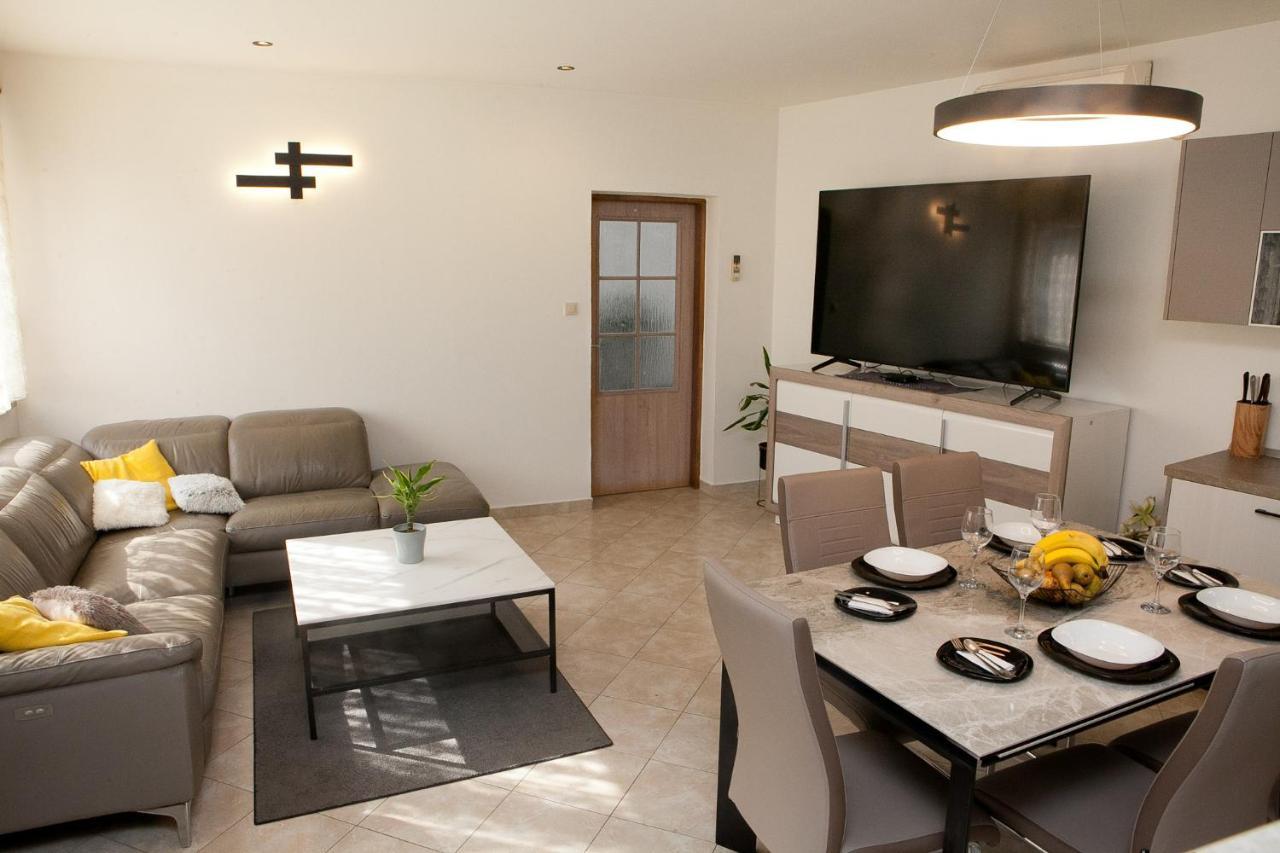 Apartment Nikoleto Zadar Ngoại thất bức ảnh
