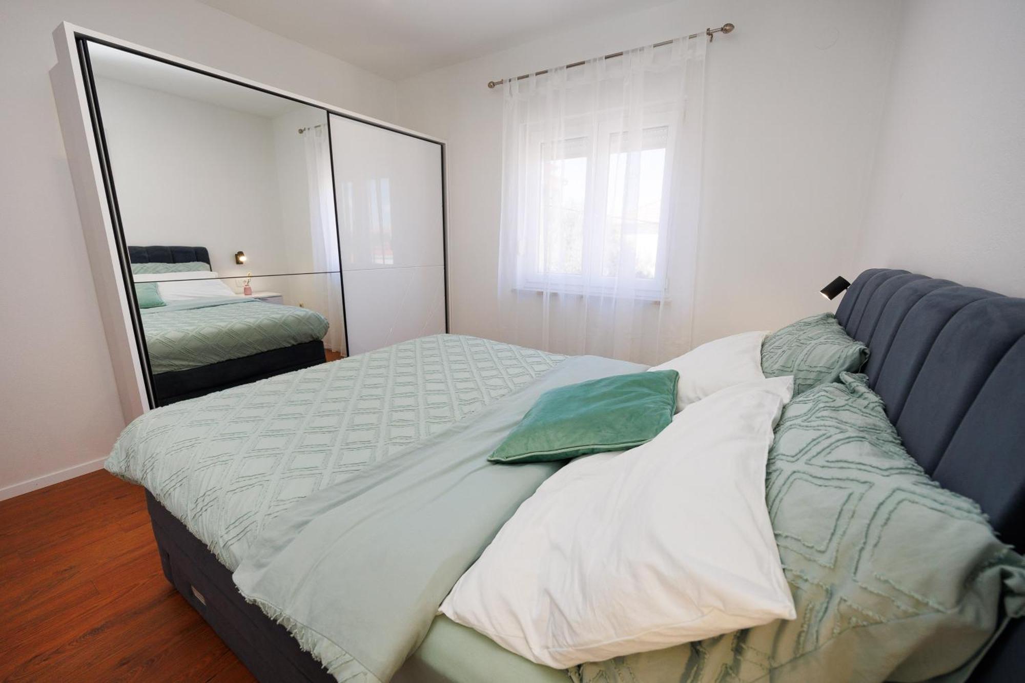 Apartment Nikoleto Zadar Ngoại thất bức ảnh